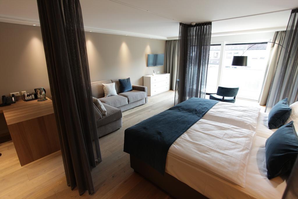 Hotel Aurelia Aldingen  Экстерьер фото