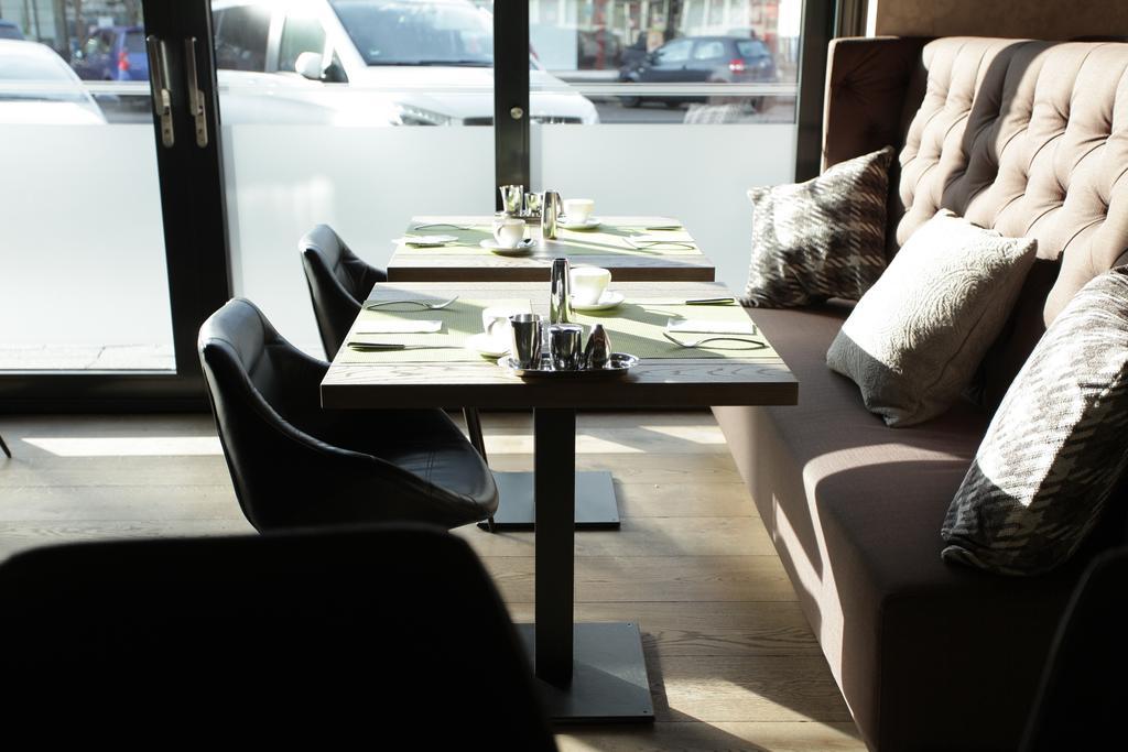 Hotel Aurelia Aldingen  Экстерьер фото